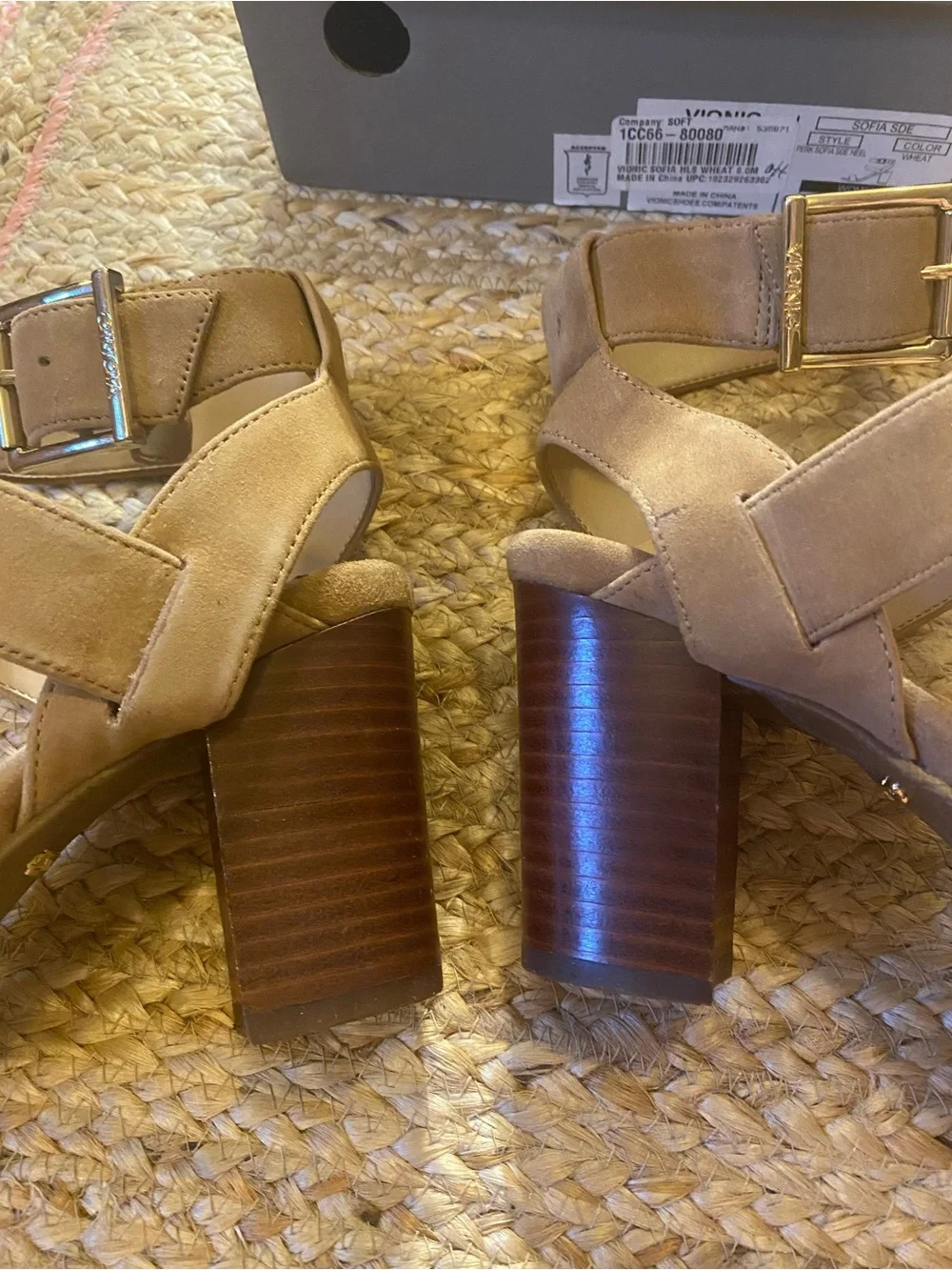 Vionic Sofia Wheat Suede Ankle Strap Block Heel Sandal 8 clean girl boho chic